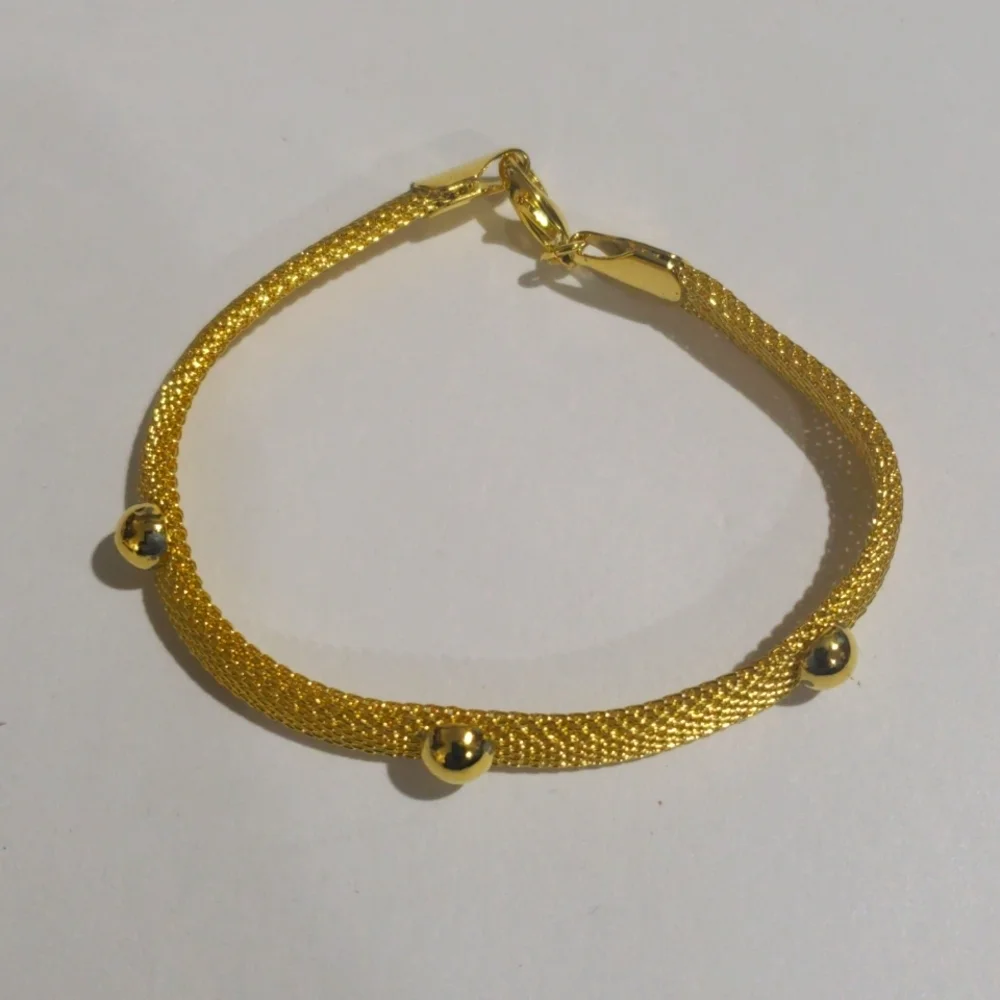 Elegant Gold tone Bracelet Size 7 - Women's Fashion Jewelry